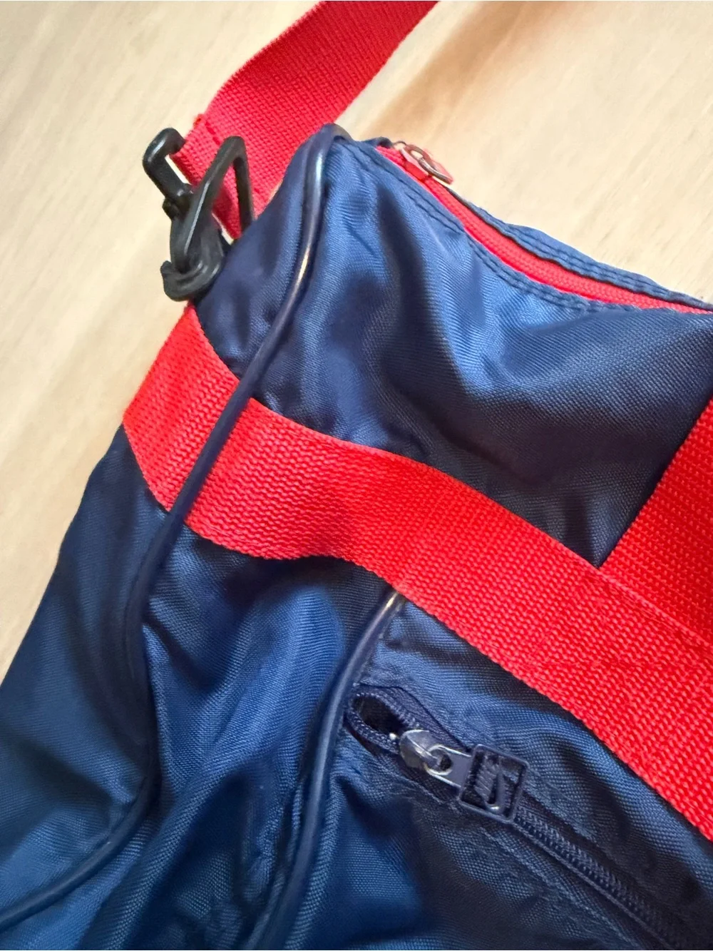 Vintage 1970s NIKE Blue Red Duffle Gym Bag